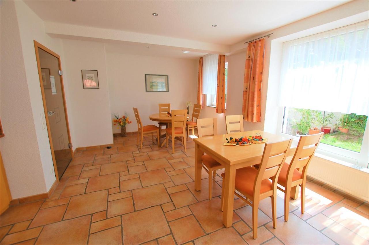 Gaestehaus Jaeger Gersfeld Zewnętrze zdjęcie