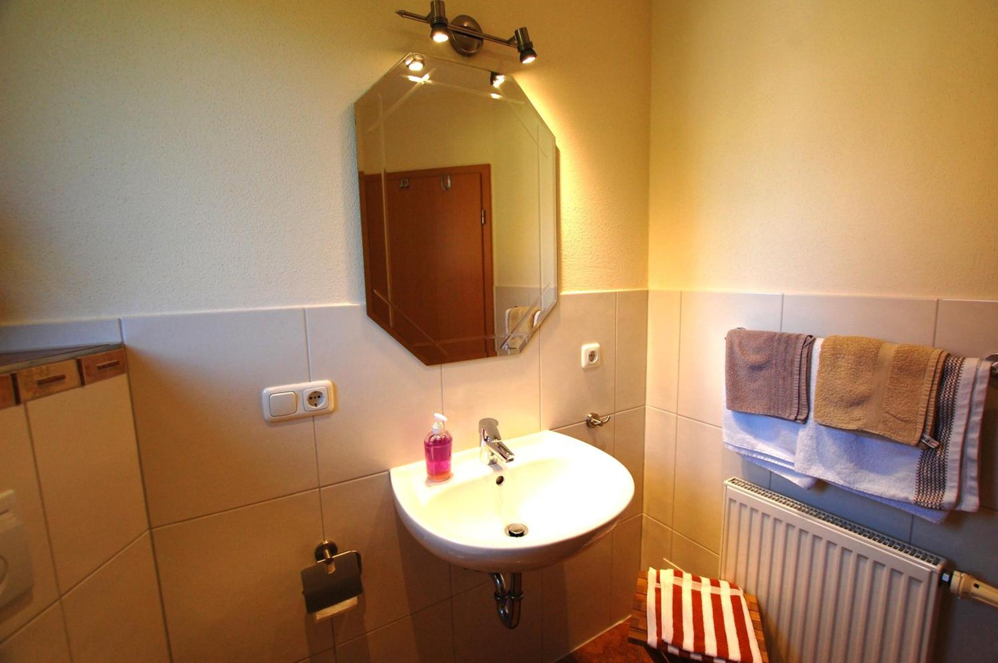 Gaestehaus Jaeger Gersfeld Zewnętrze zdjęcie