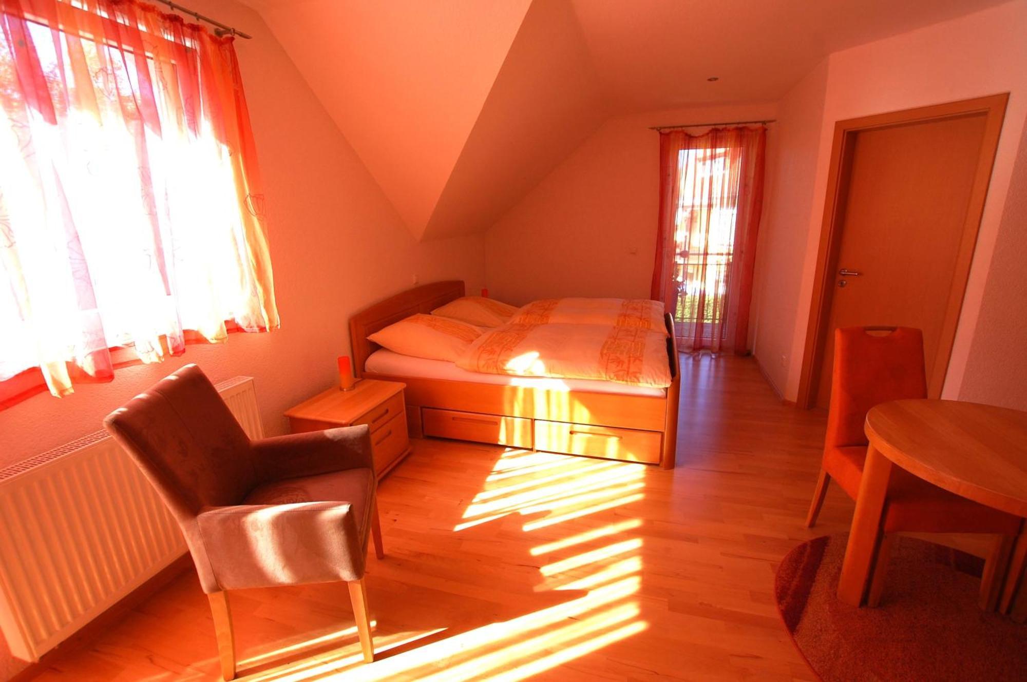 Gaestehaus Jaeger Gersfeld Zewnętrze zdjęcie