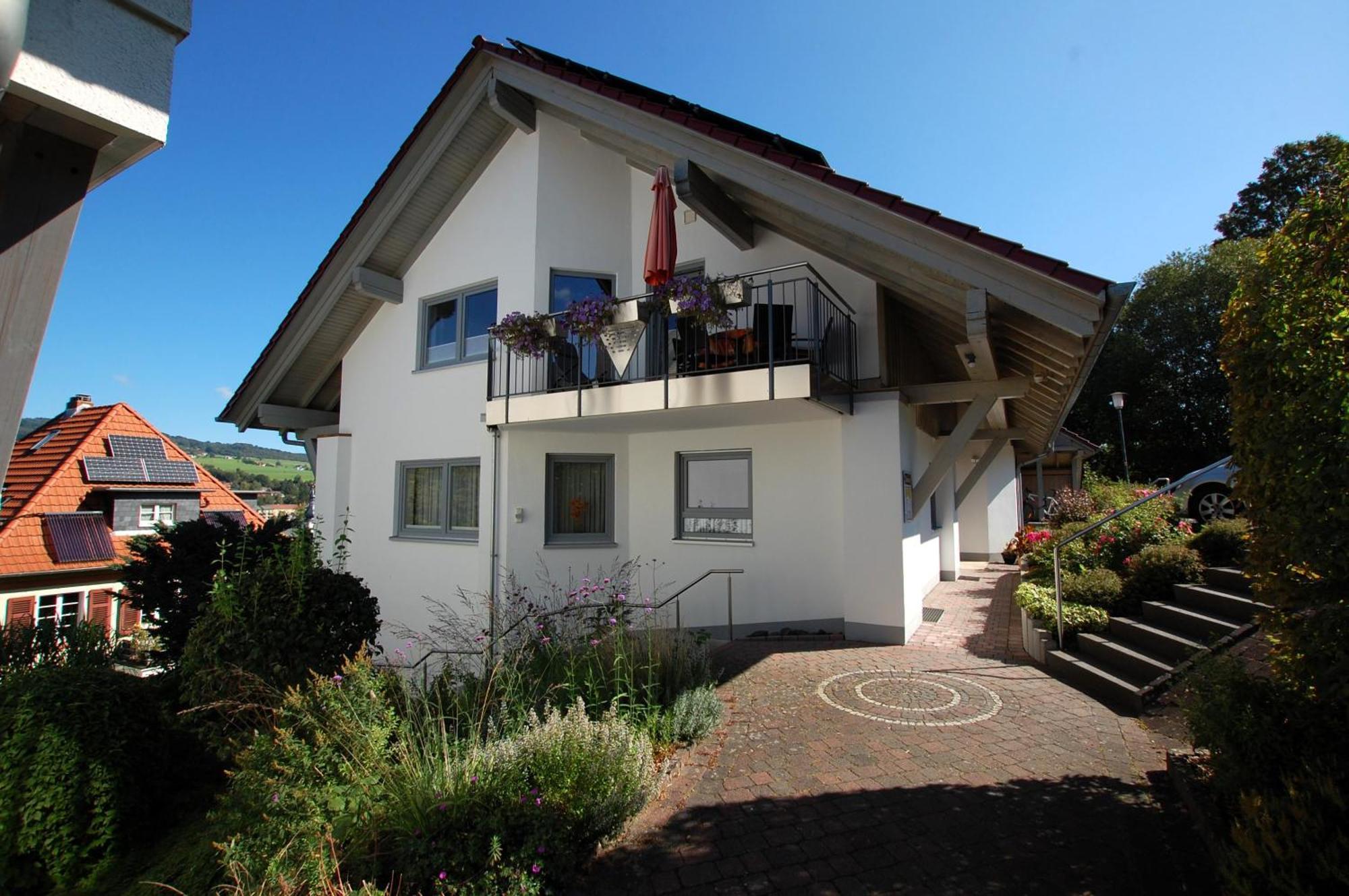 Gaestehaus Jaeger Gersfeld Zewnętrze zdjęcie